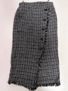 ブラック チェック 厚地 フリンジ ロングスカート ボタン 冬 春 秋