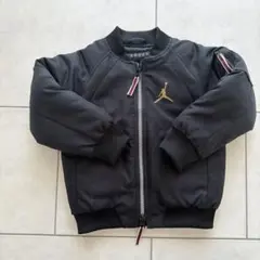 Jordan ブルゾン　ジャケット　4T