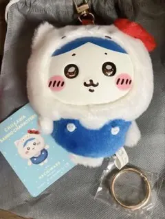 ハチワレ×ハローキティ　キラメッコ ぬいぐるみマスコット　ちいかわ×サンリオ