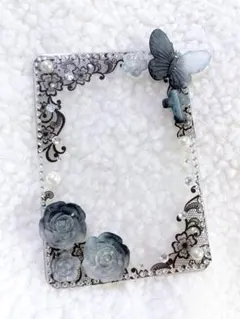 ハンドメイド トレカケースデコ 硬質ケースデコ ブラック キラキラ