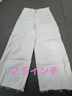 UNIQLO ワイドパンツ ホワイト 25インチ