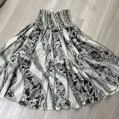 フラダンス用スカート 黒白パターン