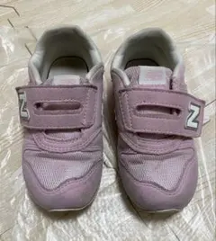 ニューバランス　キッズスニーカー　ピンク　16cm