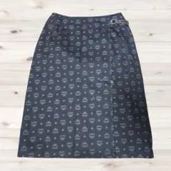 【MCM】エムシーエム モノグラム 総柄 スカート レザーバックルのサムネイル