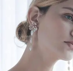 パールフラワーイヤリングブライダルイヤリングビーズタッセル アンティーク