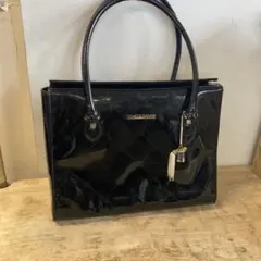 PINKY&DIANNE エナメル レディース トートバッグ ハンドバッグ 黒のサムネイル