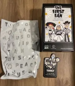 THEFIRSTFAN Gdragon トイストーリー ブルズアイ シークレット - メルカリ