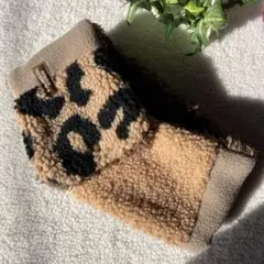 no.8dレオパード柄✖️やわふわフリース✖️くるくるボア☆あったか冬小物、男女兼用