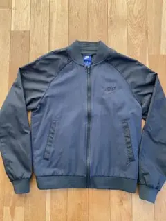 Item thumbnail for item f934f8a7-8616-414a-9e79-4a6bec95de9c