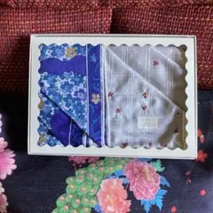 WAKO 銀座和光　ハンカチ 2枚セット 桜柄 刺繍　レディース ギフト 未使用のサムネイル