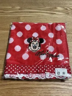 【新品未使用】　ディズニーランド　ミニー　ウォッシュタオル　赤 ドット