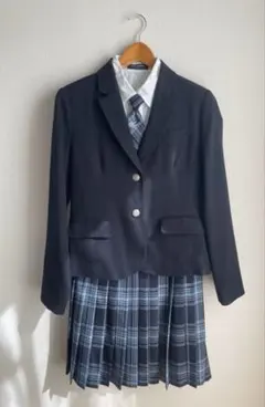 ポンポネット　卒業式 pom pomette