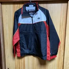 美品　ヨネックス　ヒートカプセル　ウインドブレーカー　 SSサイズ