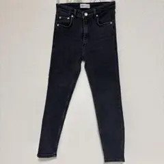 ZARA スキニーデニム ブラック　EUR34