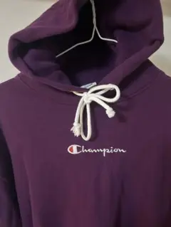 Champion パープル フーディ