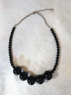 今年の夏に！☆廃盤稀少品☆To.b by agnes b 大ぶりネックレスのサムネイル