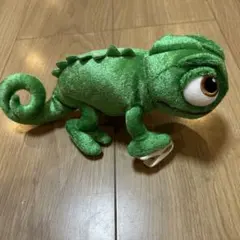 【ディズニーランド購入品】パスカル　ぬいぐるみ