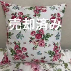 住江織物】YUKIKO HANAI クッションカバー 70×70 2枚 - メルカリ