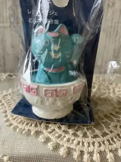 【新品】　猫の置物　ラーメンどんぶり招き猫　レジンオブジェ