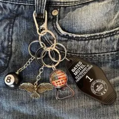 キーホルダー 4点セット ストリート アメカジ カラビナ付き y2k レトロ a