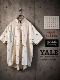 SENSE OF PLACE × YALE 総柄 ボタンダウン 半袖シャツのサムネイル