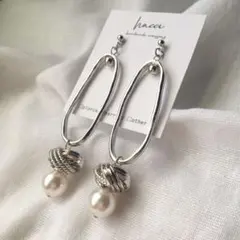 Item thumbnail for item 349d291b-0929-4d3d-ac38-d7ac2b2dab31