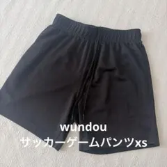 wundou サッカー　キッズ　ハーフパンツ　黒　しましまのサムネイル