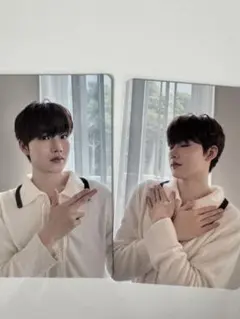 TREASURE 4周年　マガジン　トレカ