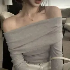 DAZY トップス オフショルダー グレー