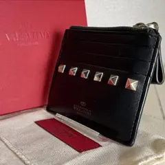 VALENTINO GARAVANI ロックスタッズ カードケース - メルカリ