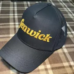 fenwick 刺繍キャップ ブラック ゴールド　フェンウィックのサムネイル