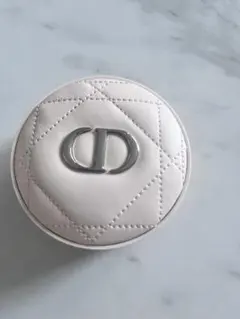 Dior ディオールスキンフォーエヴァークッションパウダーのサムネイル