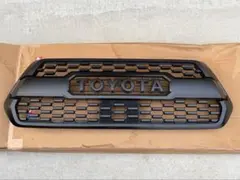 トヨタ タコマ 純正 フロントグリルマットブラック 北米 53100-04470 