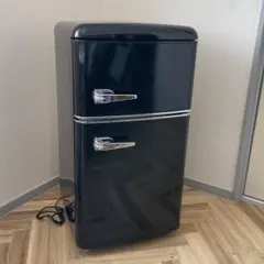 RETRO 冷凍冷蔵庫 81L 2ドア 右開き 黒 - メルカリ