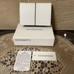 【新品】カルバンクライン　コインケース 　白　9,900円