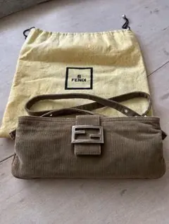 FENDI．マンマバケット　ショルダー FF金具　コーデュロイ