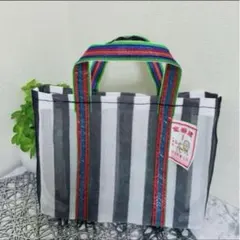 新品　台湾　漁師網バッグ　1号サイズ　トートバッグ　カラフルなストライプ柄のサムネイル