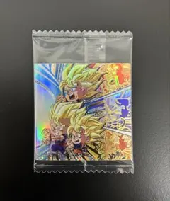 ドラゴンボール　ウエハース　シール　超13-01 孫悟空　孫悟飯　孫悟天