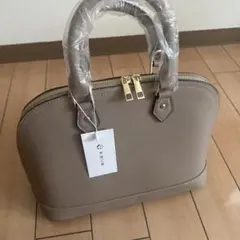 ベージュ 合成皮革 ハンドバッグ 中型