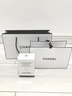 CHANEL ハンドクリーム ラクレームマンテクスチャーリッシュ