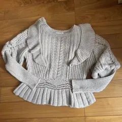 Lily Brown フリル付きグレーセーター