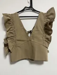 Ambre Neige Ｖネックギャザーフリルトップス スカート セット