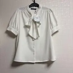 リベルモア　リボンブラウス　ボウタイブラウスのサムネイル