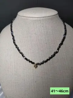 ビーズネックレス 玉虫色加工の黒 ハートチャーム付き ウィッシュコア