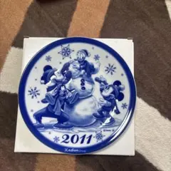Disney 2011年製 ミッキー皿　イヤープレート