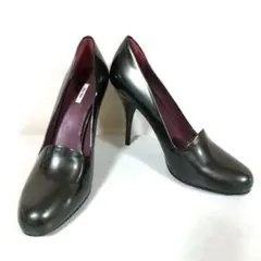 未使用　MiuMiu パテントレザー　パンプス　ダークグレー　24．5