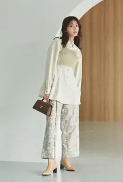 Item thumbnail for item 2ad94937-ff10-4b77-8ce0-e3973b2c9bfe