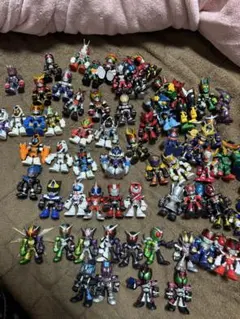 ロックマン8 フィギュア ボスキャラクター8体 消しゴム 　塗装品 ロックマン8 フィギュア ボスキャラクター8体 消しゴム 塗装品 - メルカリ