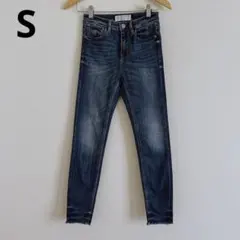 Stradivarius スキニー S