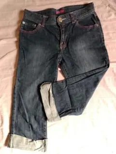 g.u.　ジーユー　７分丈デニム　　ピンクステッチ　150cm
